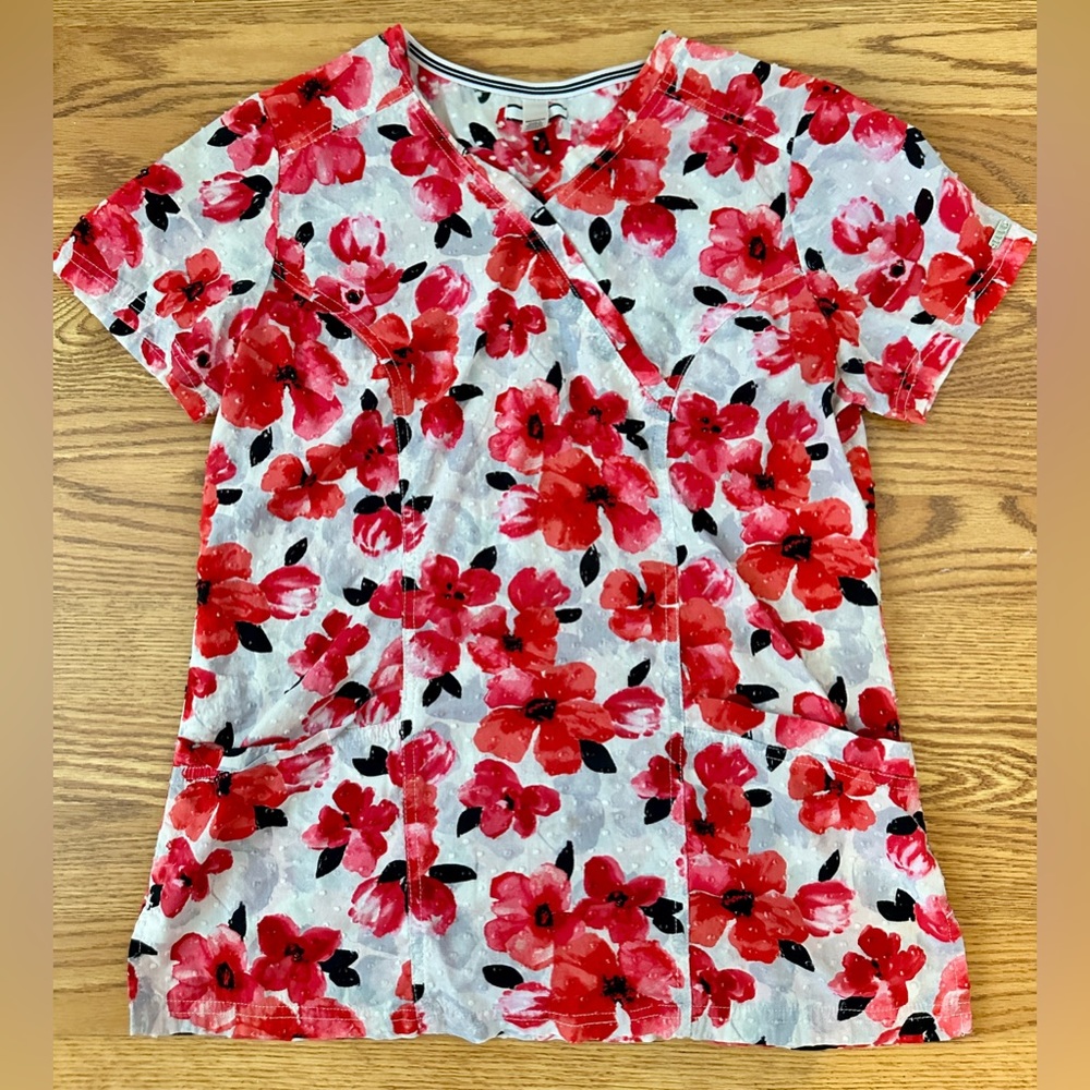 Women’s Scrub Top